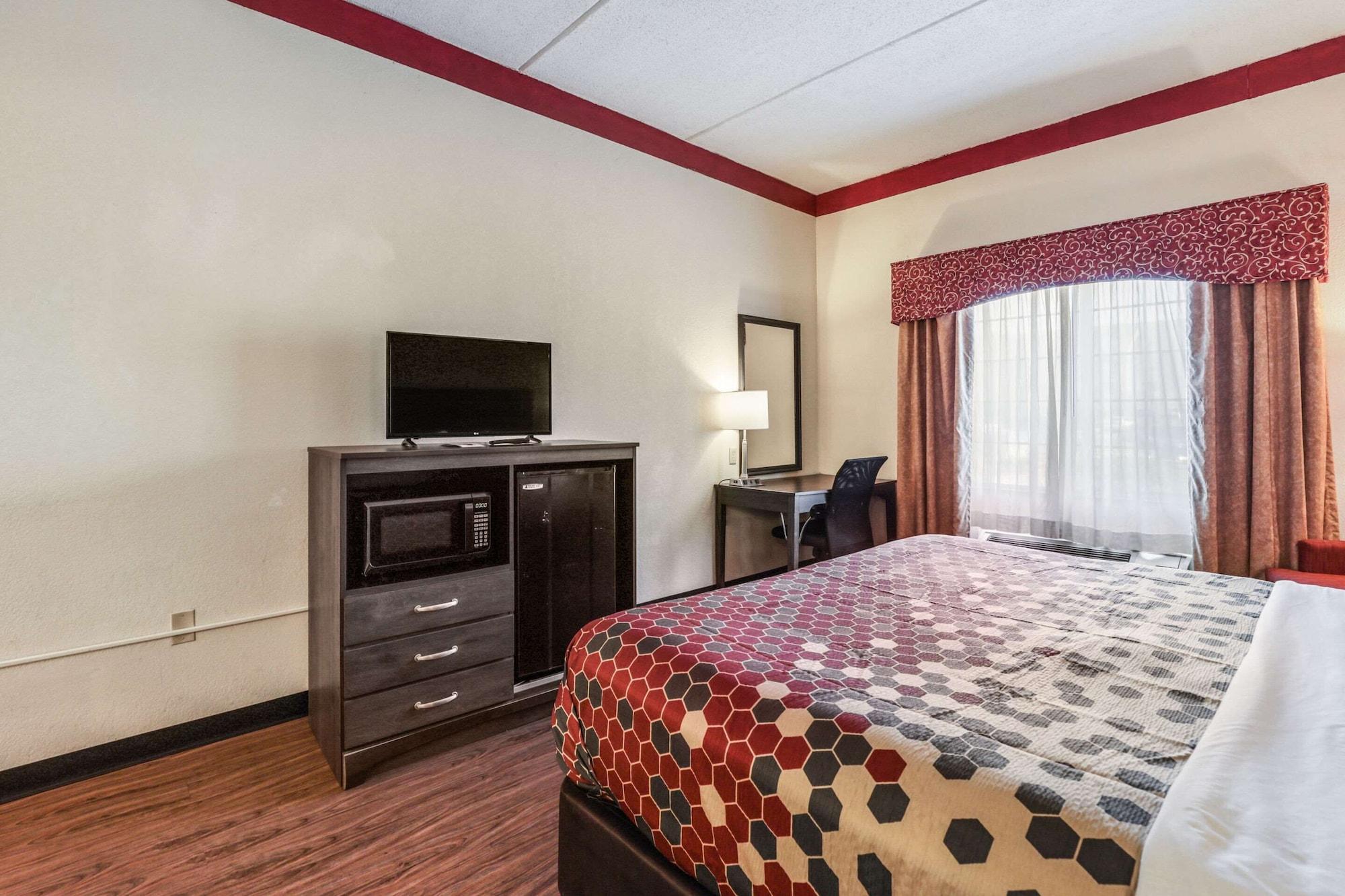 Econo Lodge Inn & Suites Marianna Εξωτερικό φωτογραφία