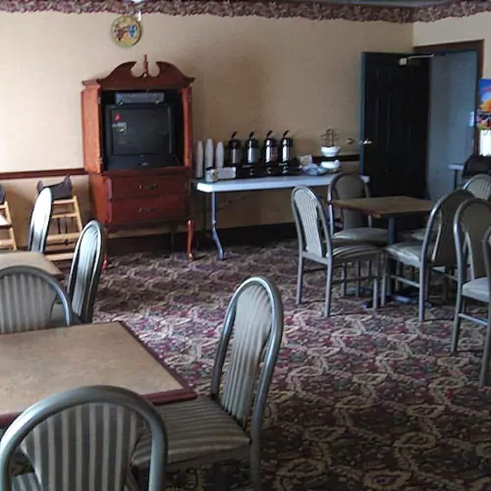 Econo Lodge Inn & Suites Marianna Εξωτερικό φωτογραφία