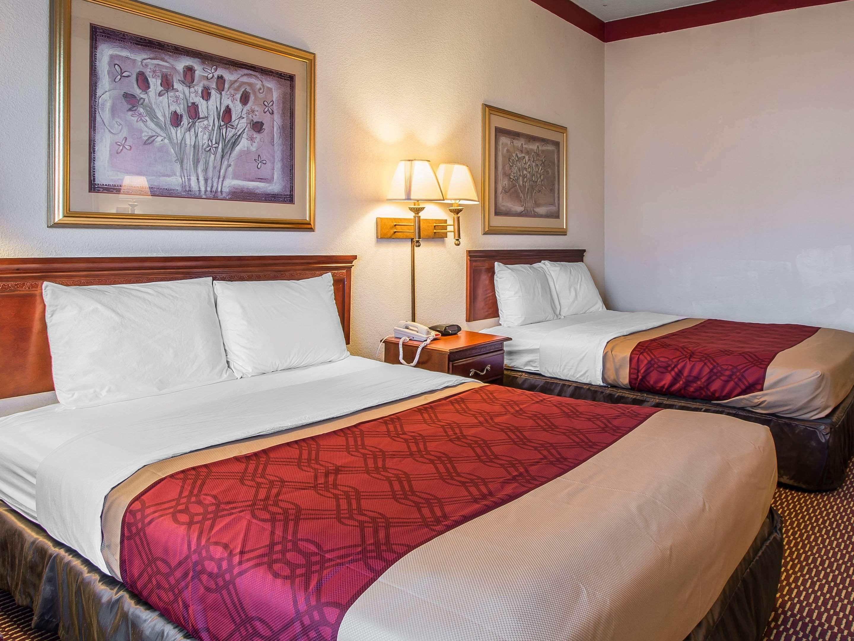 Econo Lodge Inn & Suites Marianna Εξωτερικό φωτογραφία