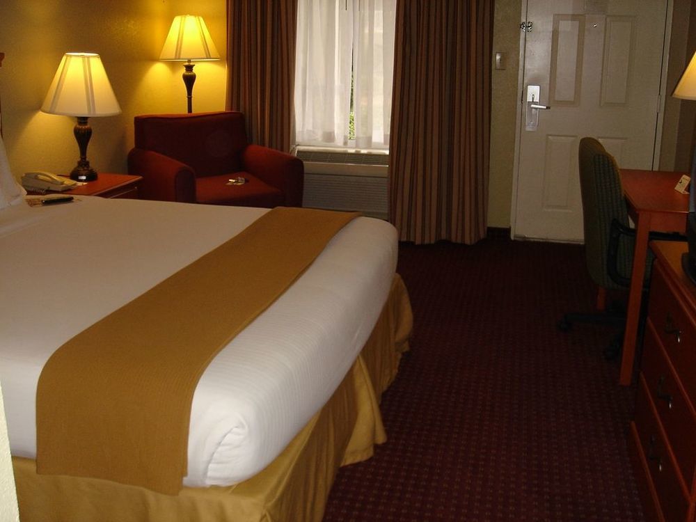 Econo Lodge Inn & Suites Marianna Δωμάτιο φωτογραφία